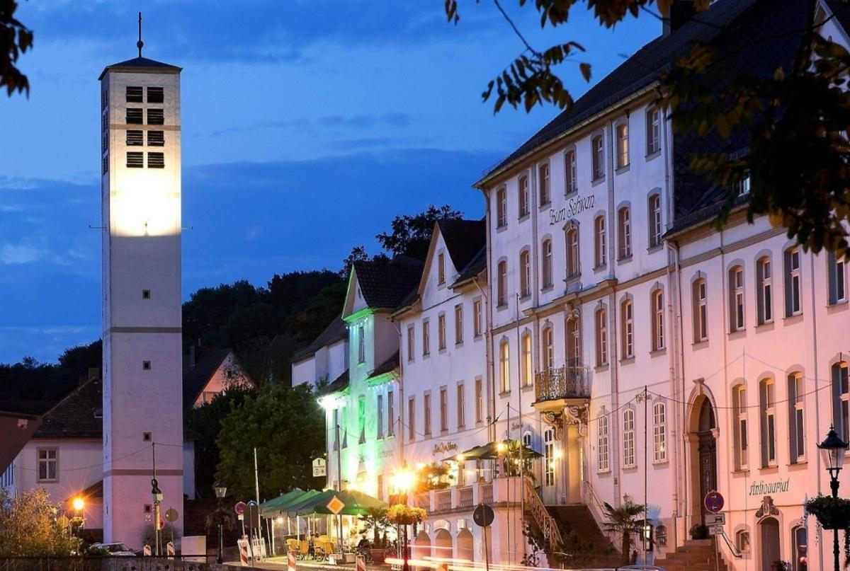 Historisches Hotel Zum Schwan Бад Карлхафен Екстериор снимка